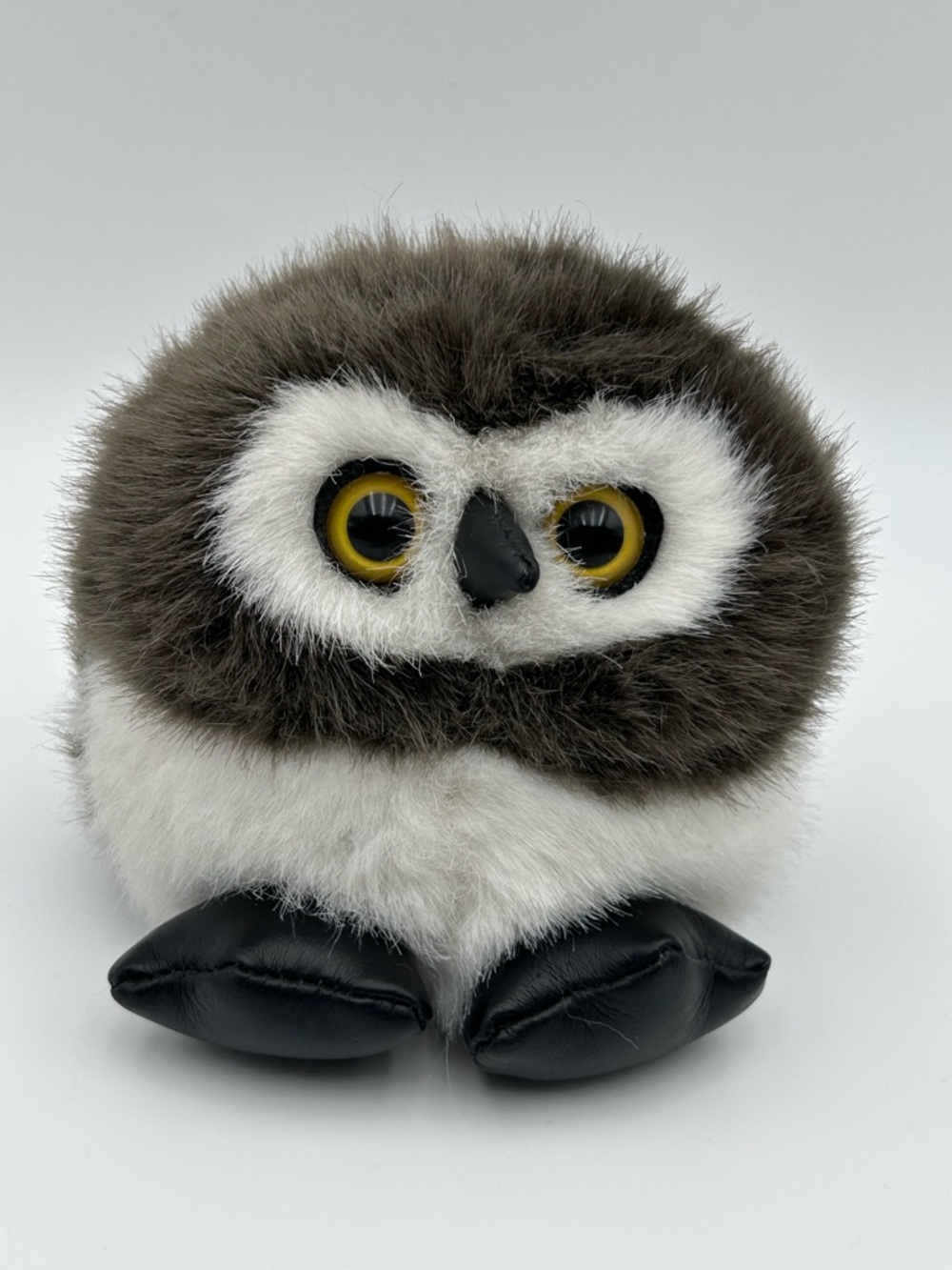 Vintage Swibco Puffkins Olley Owl Plush Collectable
Animal
Beanie
1994
Soft